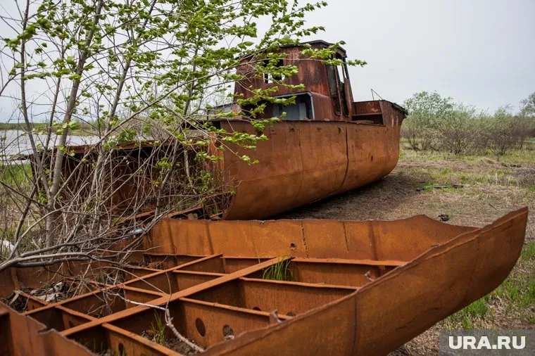 Некоторые пользователи уверены, что украинский флот будут сдавать на металлолом