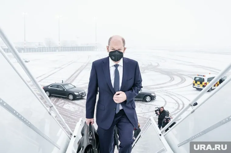 Союз ремесленников ФРГ обвинил Олафа Шольца в готовности «пожертвовать своей страной ради Украины»