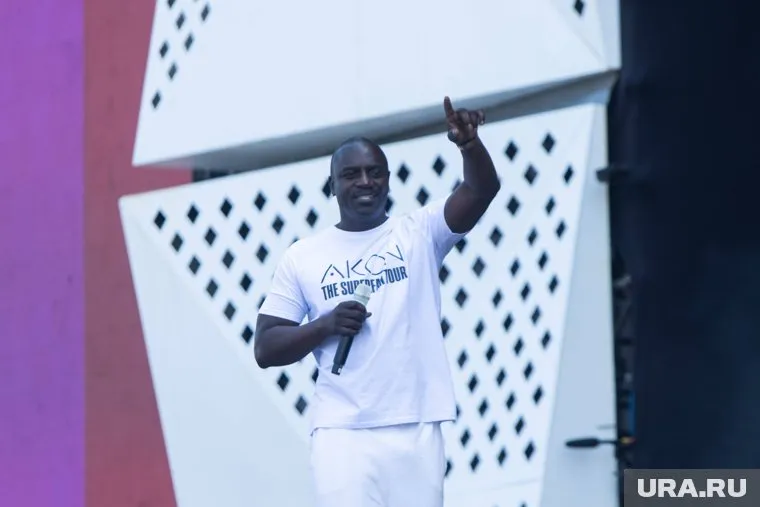 Akon стал свидетелем атаки дронов в Сочи