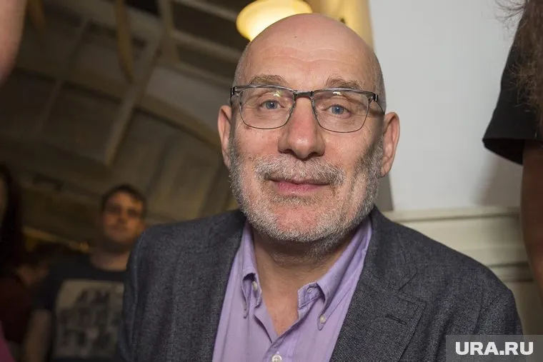 Борис Акунин дважды в течение этого года уже был привлечен к административной ответственности за нарушение порядка деятельности иностранного агента