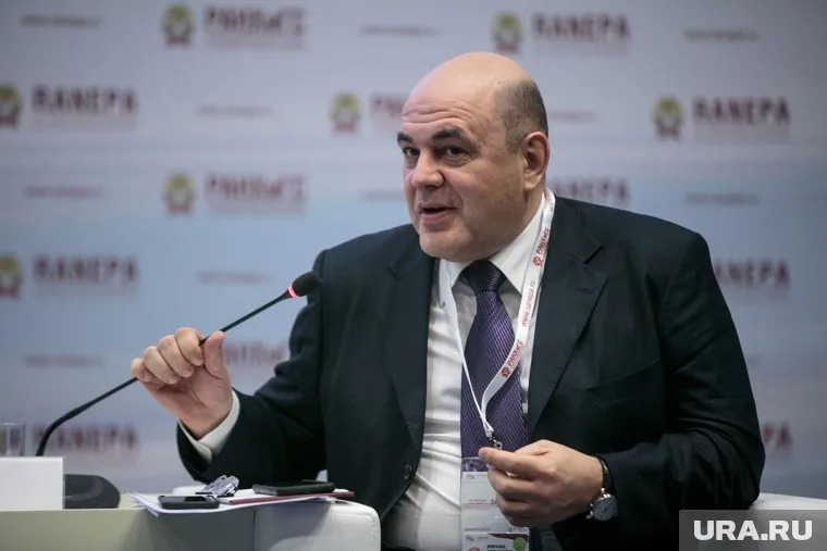 Глава правительства РФ посетил в свой день рождения завод «Нарине» на Алтае