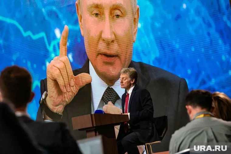 Расследование Алексея Навального снизило, но не обрушило рейтинг Владимира Путина