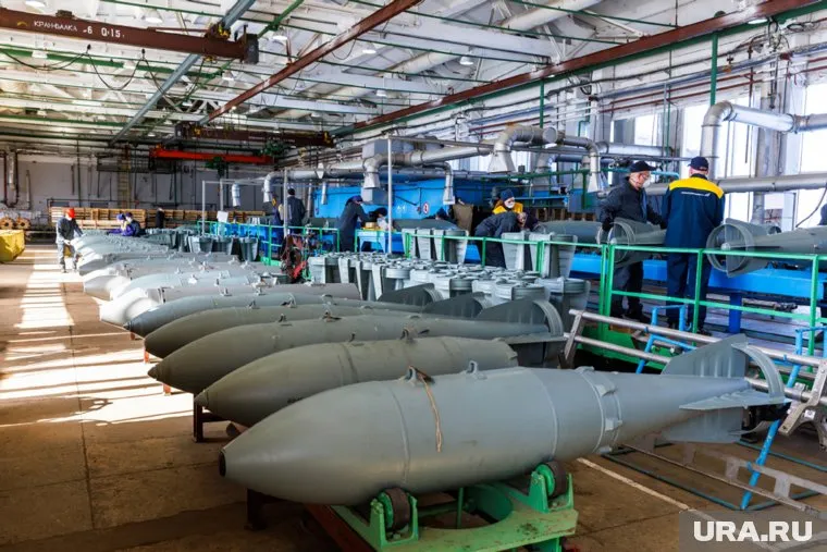 Для удара была использована бомба ФАБ-1500, сообщил Болвинов