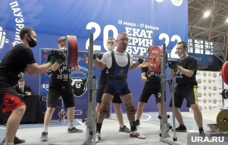 Сотрудник СГЭС стал чемпионом России по пауэрлифтингу