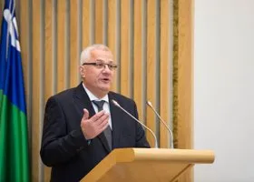 Глава избиркома ХМАО объяснил свою отставку