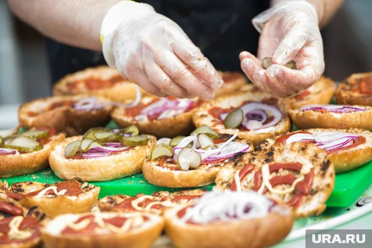 Спор случился из-за гастрономического фестиваля