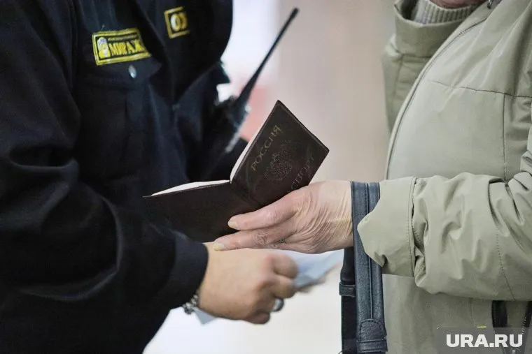 Власти ХМАО ввели ряд коронавирусных ограничений