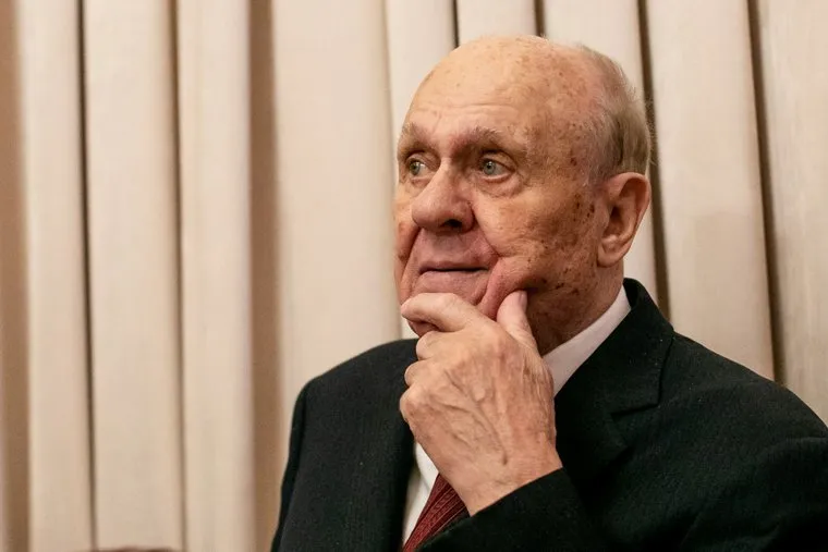 Подписание соглашения об объединении политических партий «Справедливая Россия», «За правду» и «Патриоты России». Москва