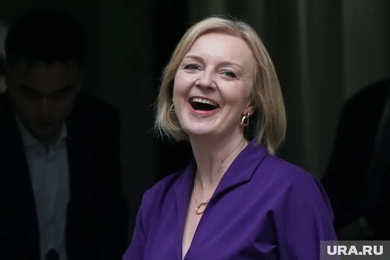 Новым премьером Великобритании стала Лиз Трасс