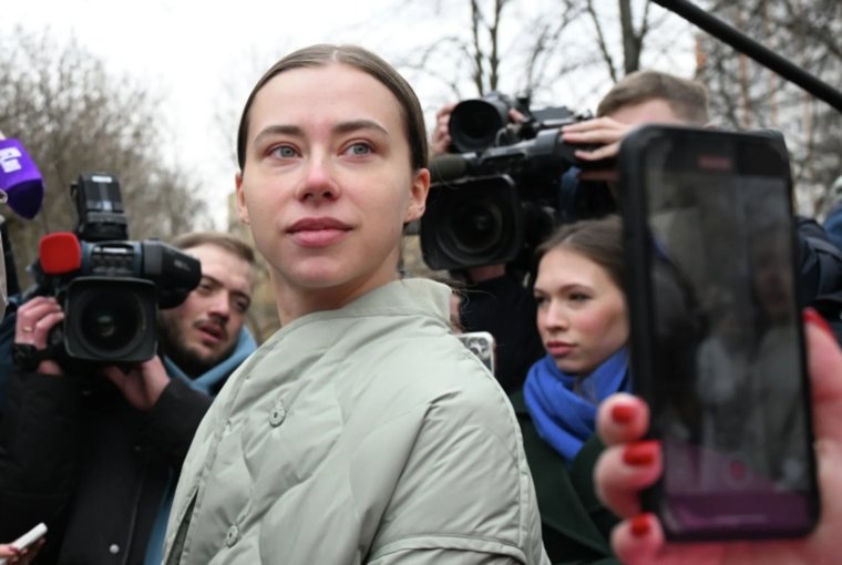 Блогер Митрошина требует с бывших адвокатов почти 70 млн рублей — новые подробности в деле об отмывании д...