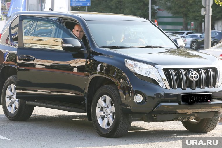 Государство забрало у шадринца иномарку, которая стоит более 2,6 миллиона. Фото