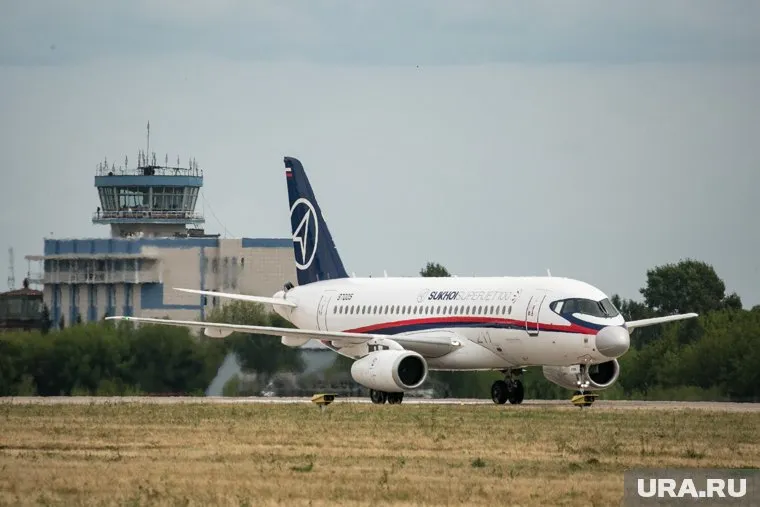 Авиасообщение открыто только для граждан ЕС, с Шенгенской визой и сертификатом о вакцинации против ковида