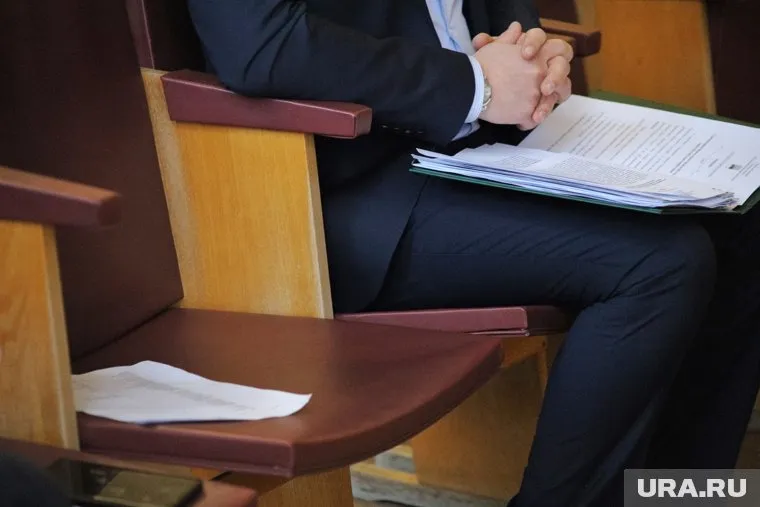 В Альменевском районе планируют искать нового главу, который возглавит муниципалитет до завершения реформы