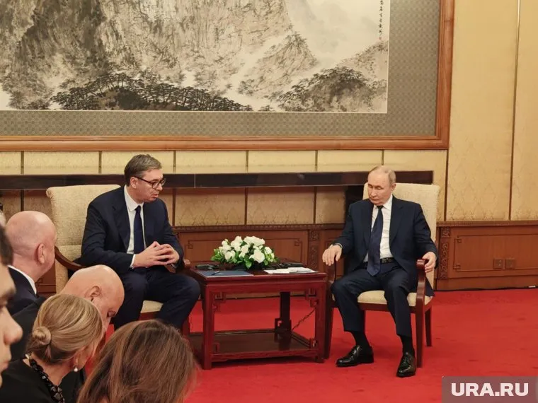 Путин встретился с Вучичем