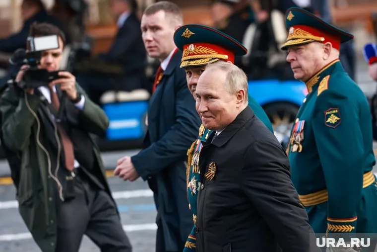 Военный эксперт объяснил, почему президент РФ Владимир Путин изменил оборонную стратегию