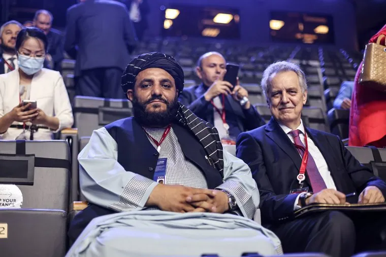 Сбор гостей на пленарное заседание на ПМЭФ 2022. Санкт-Петербург