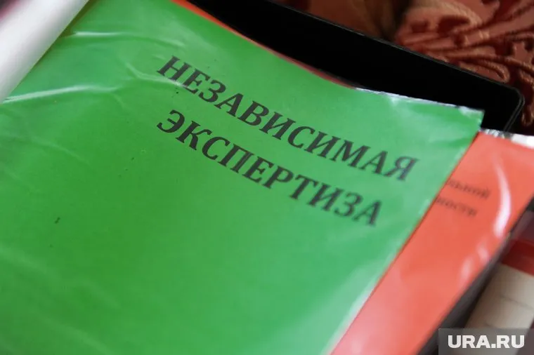 Польша намерена объявить в розыск медэкспертов по делу о катастрофе под Смоленском