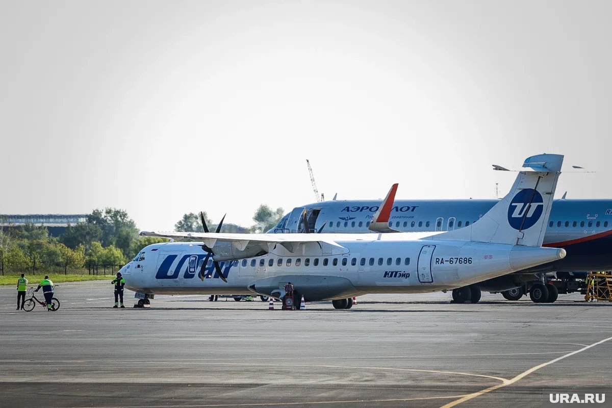 В некоторых аэропортах отмечают массовые задержки рейсов