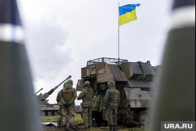 Киев ранее распорядился подготовить список действий, которые помогут добиться разрешения на использование дальнобойного оружия