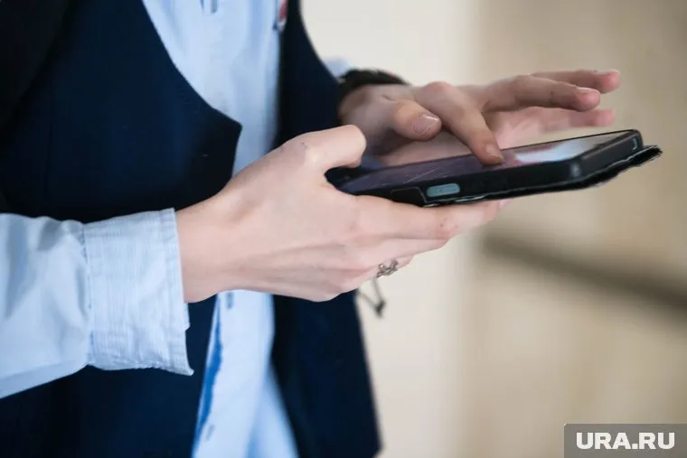 В смартфонах Android обнаружен вирус, который может красть криптовалюту и аккаунты пользователей