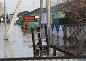 В затопленных тюменских селах начались перебои со связью и интернетом