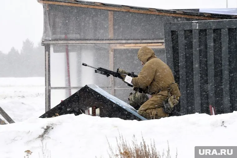 Командиры ВСУ расстреливают мобилизованных, сообщил снайпер «Цербер»