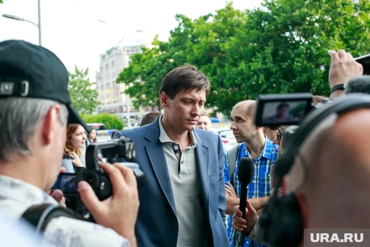 На акцию памяти российского журналиста пришли без цветов