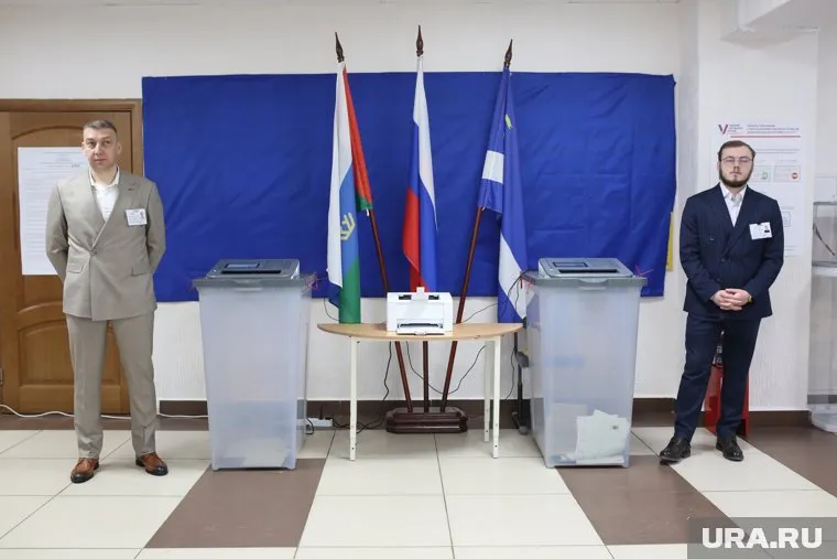 За процессом следят работники избирательных комиссий и общественные наблюдатели