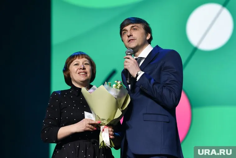 По мнению Сергея Кравцова, новые учебные пособия помогут детям понять основы страны, в которой они живут