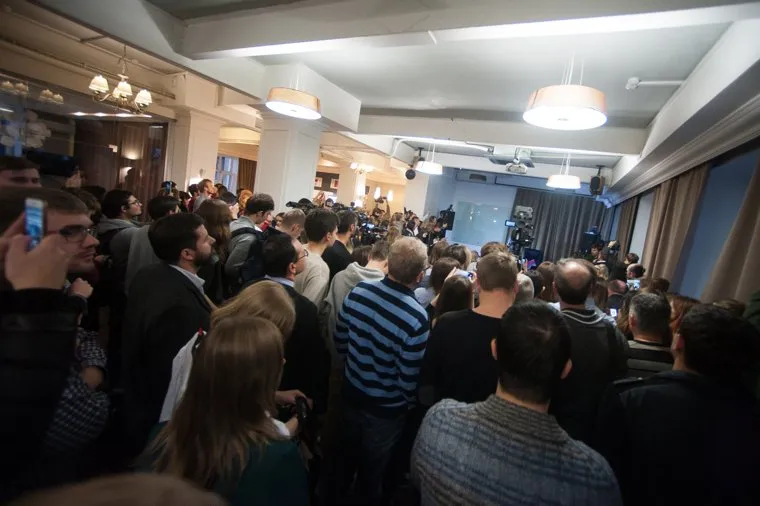 Встреча с кандидатом в Президенты Ксенией Собчак в коворкинге "СОЛЬ". Екатеринбург, толпа, люди, коворкинг соль