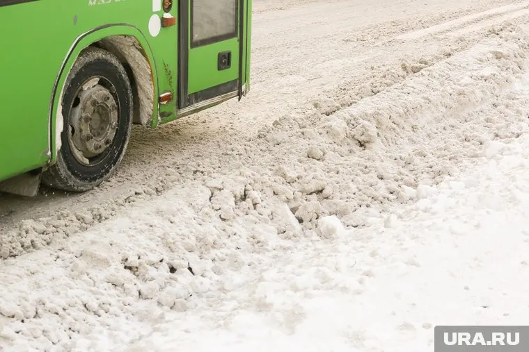 Горожане пожаловались мэру на поведение водителей общественного транспорта