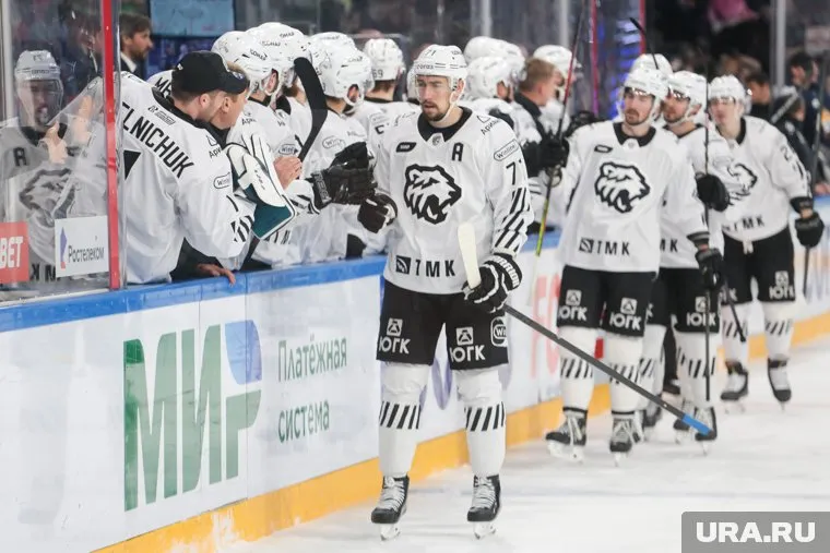 Встреча ХК «Трактор» с московским «Динамо» закончилось со счетом 4:1