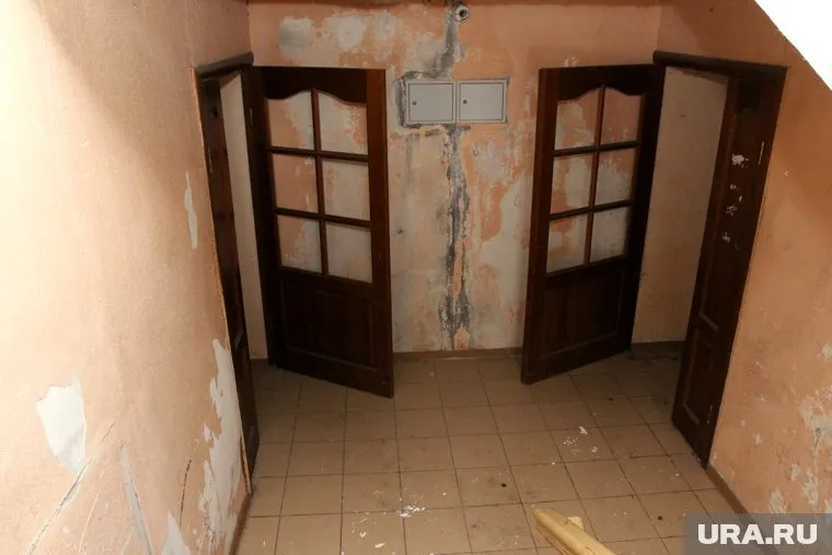 Новый дом для сирот в Курганской области признали аварийным через год после строительства