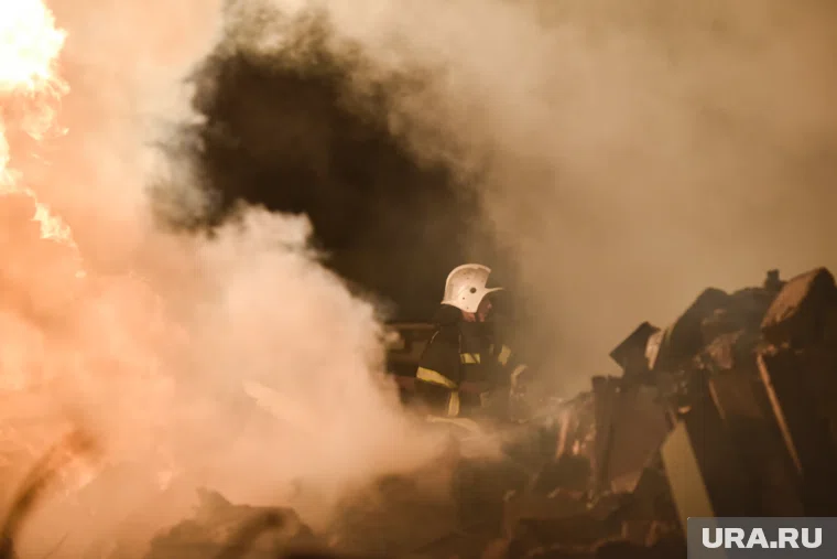 Пожарные за полчаса ликвидировали возгорание в частном доме