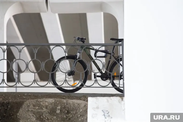 Авария с участием велосипеда произошла в поселке Динамо