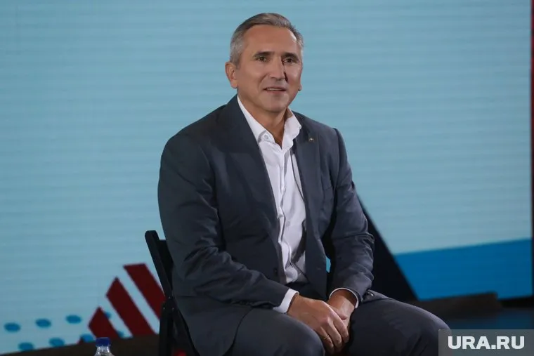 Губернатор Тюменской области Александр Моор поблагодарил земляков за вклад в развитие региона