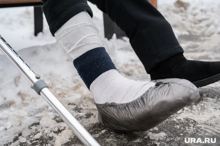 К травматологам обратились более 300 человек