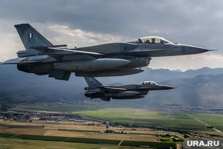 Это был первый F-16, поставленный на Украину