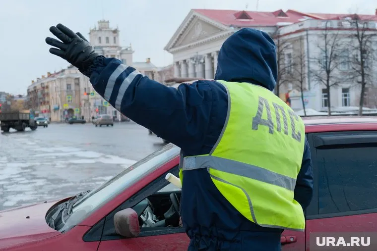 В Зауралье зафиксированы сразу два происшествия с чиновниками и транспортом