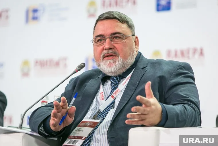 Стать главой партсписка «Яблока» Игорю Артемьеву помешал Григорий Явлинский