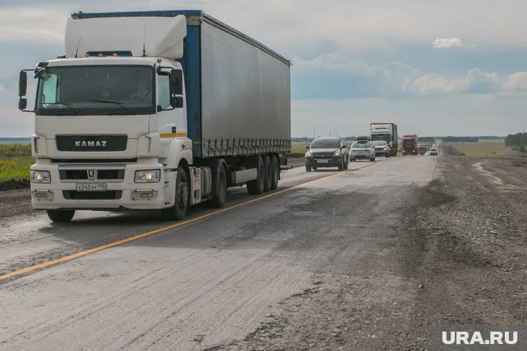 Мобильные группы ФТС ловят в основном фуры, везущие груз в обход таможенных постов