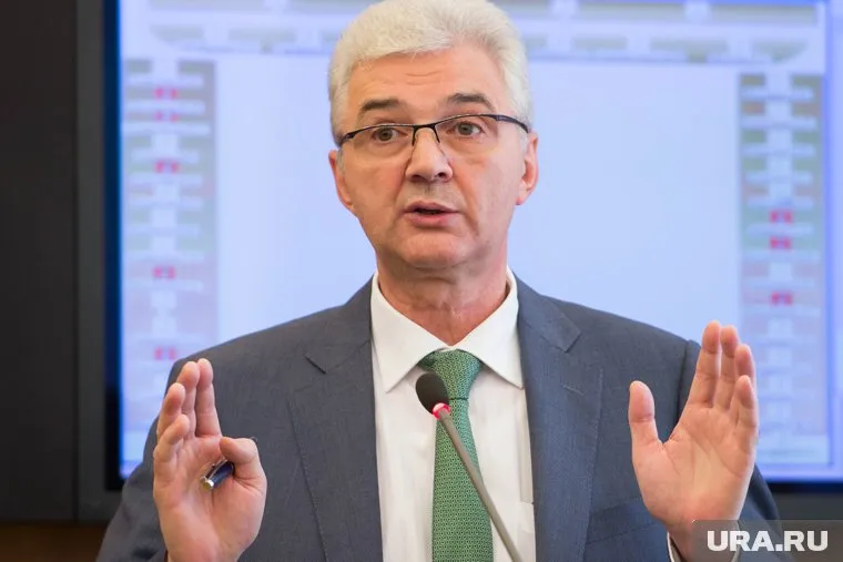 Рабочие группы по отставке Якоба и по противодействию ей не собираются