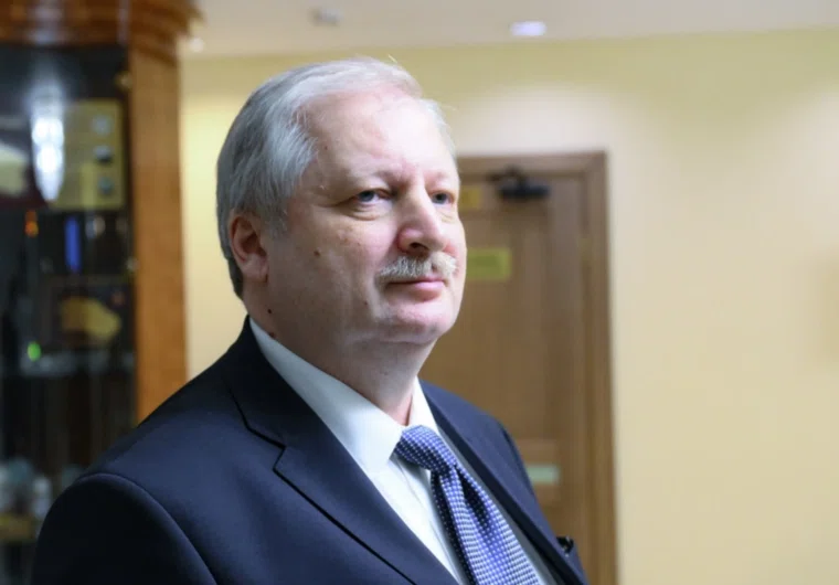 Дарчиев подчеркнул, что подобные инициативы служат отвлечению от совершаемых ВСУ преступлений