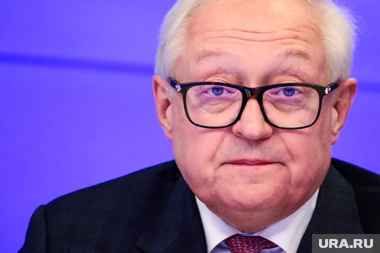 В России есть новейшее оружие, заявил Рябков