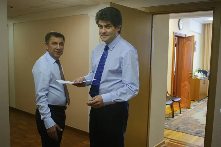 Приём граждан вице-губернаторами Свердловской области. Екатеринбург, правительство свердловской области, высокинский александр, швиндт сергей