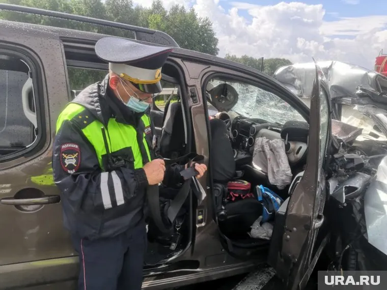 Люди погибли в обоих столкнувшихся автомобилях