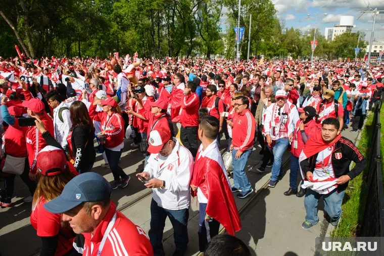 Болельщики жаловались на высокую стоимость авиабилетов