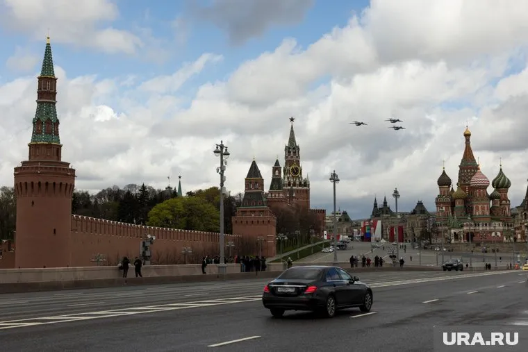 Украина ничего не знает о ночных атаках на Кремль, заявил пресс-секретарь украинского лидера Зеленского Никифоров