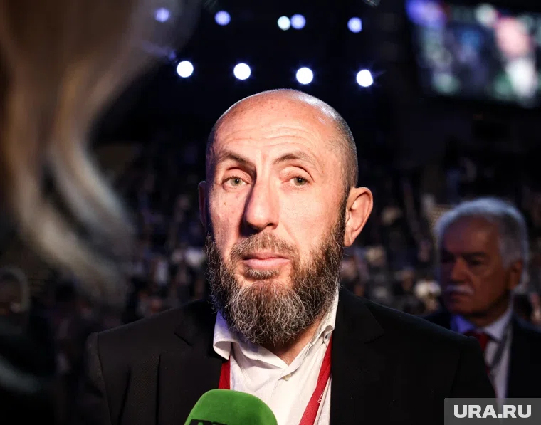 Гендиректор МХАТ имени Горького Владимир Кехман снят с должности