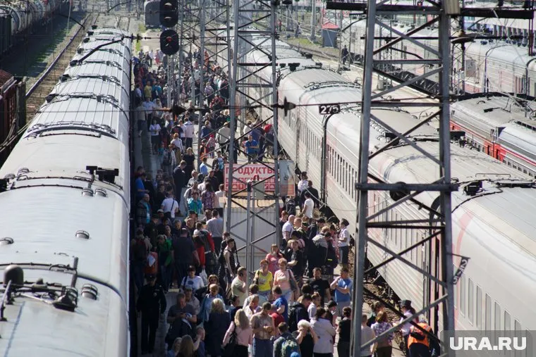 Сейчас несколько украинских поездов ходит в Россию, из РФ — только один